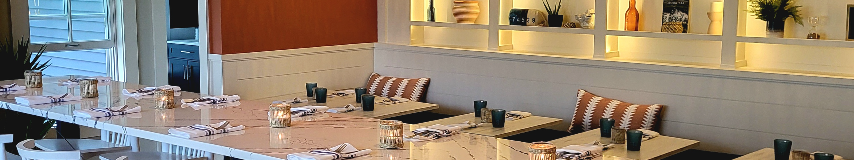 Cast Seaside Bites and Bar