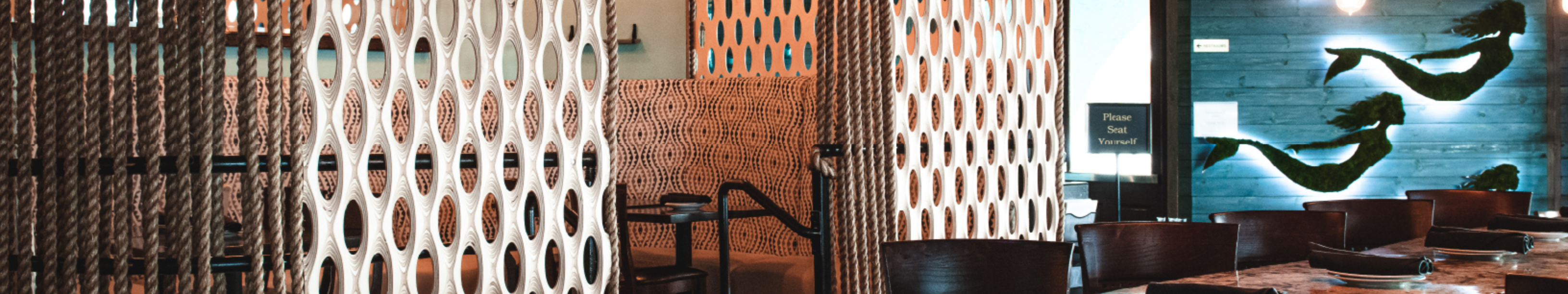 Demetris Woodstone Taverna